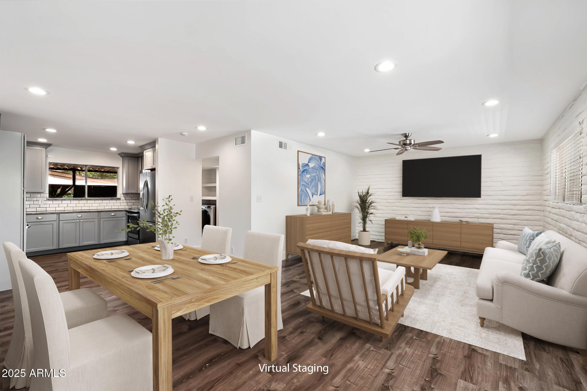 3635 E TURNEY Avenue 12