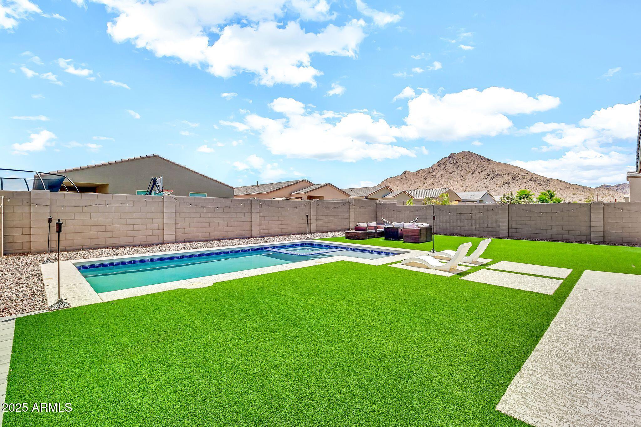 4455 W SUNCUP Drive