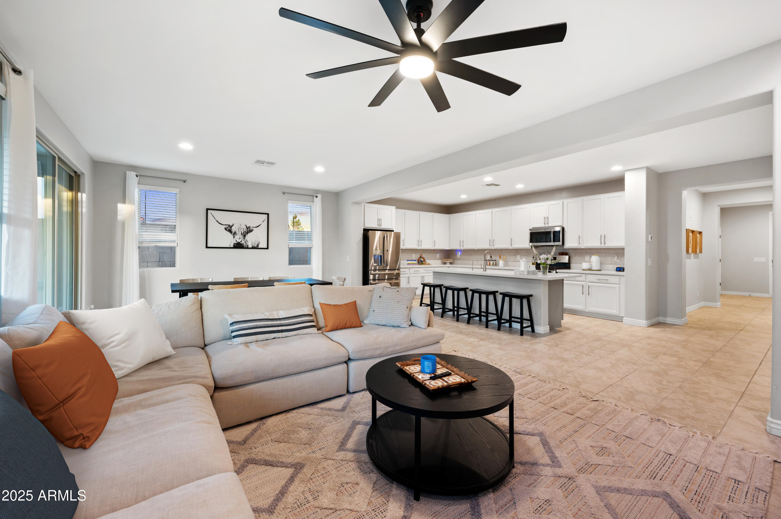 22890 E CALLE LUNA --