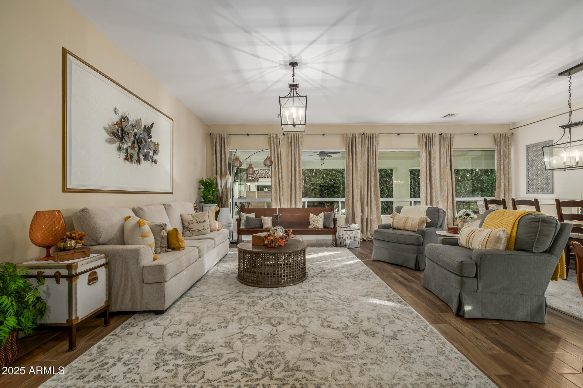 411 E CRESCENT Place