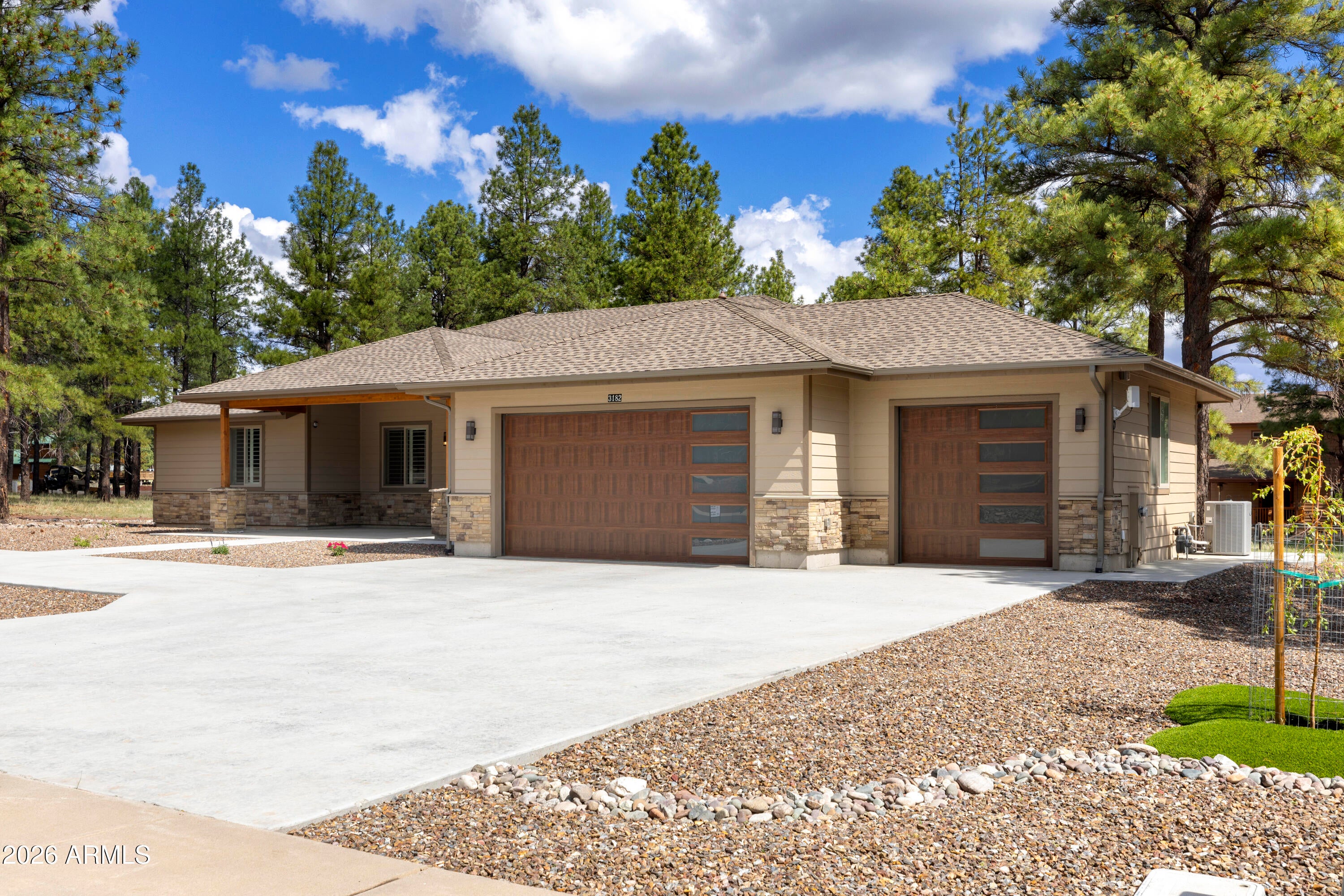 3182 W Northwood Court