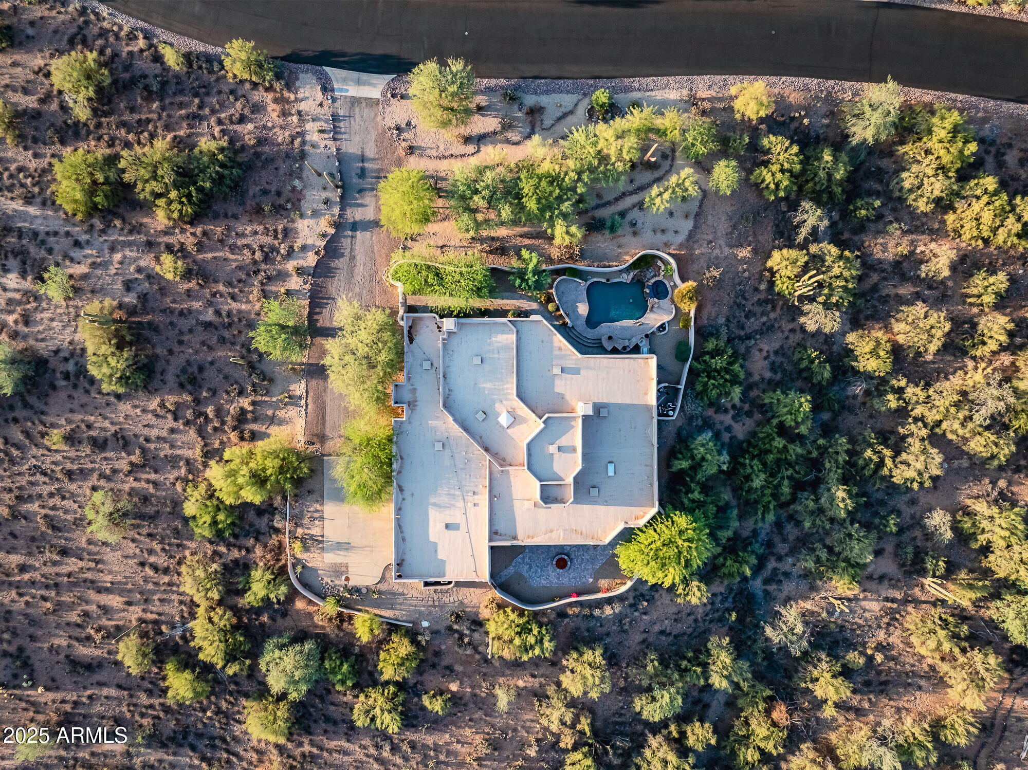 BLACK MOUNTAIN FOOTHILLS - Residential