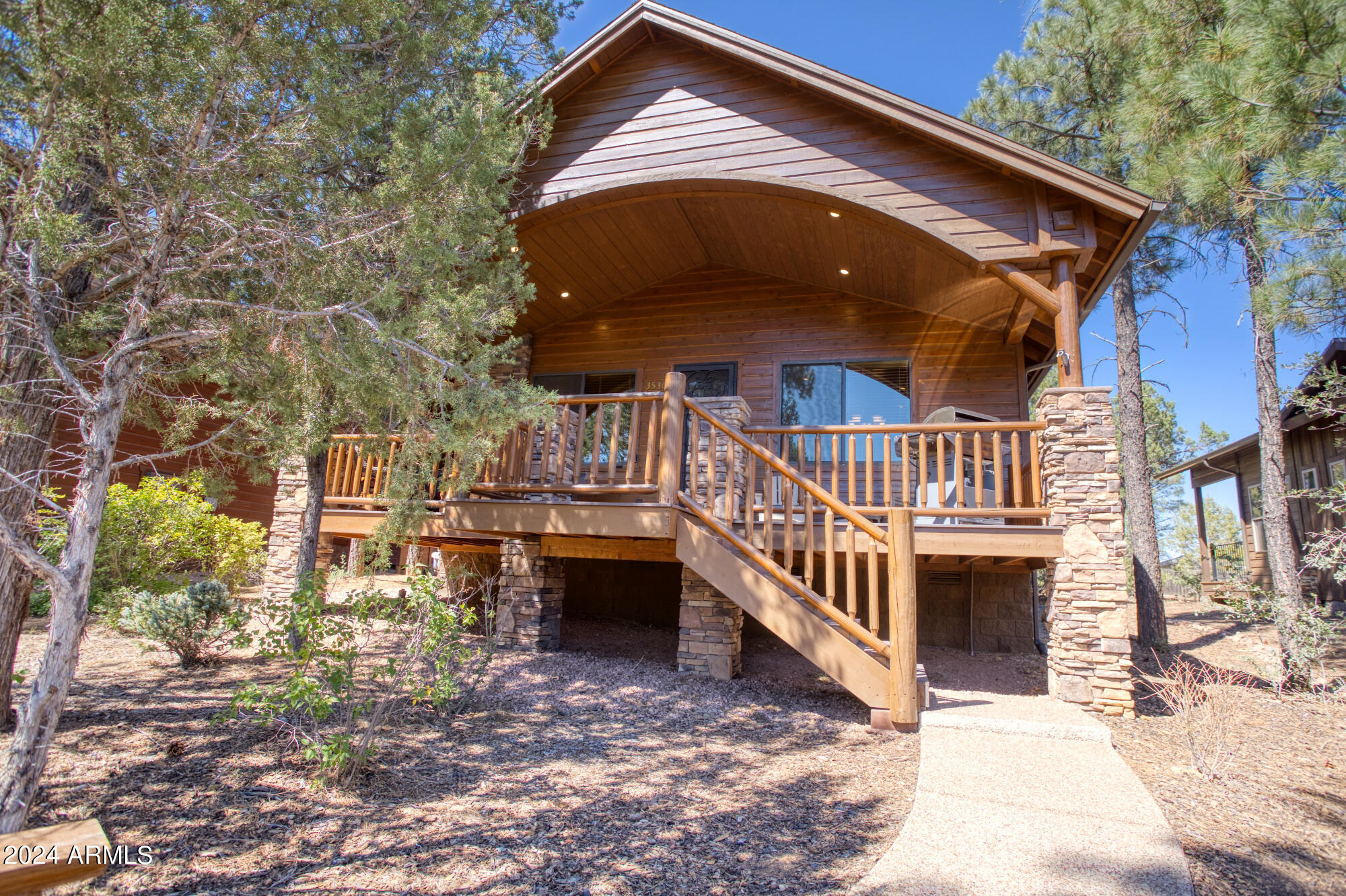 3530 W BLACK OAK Loop