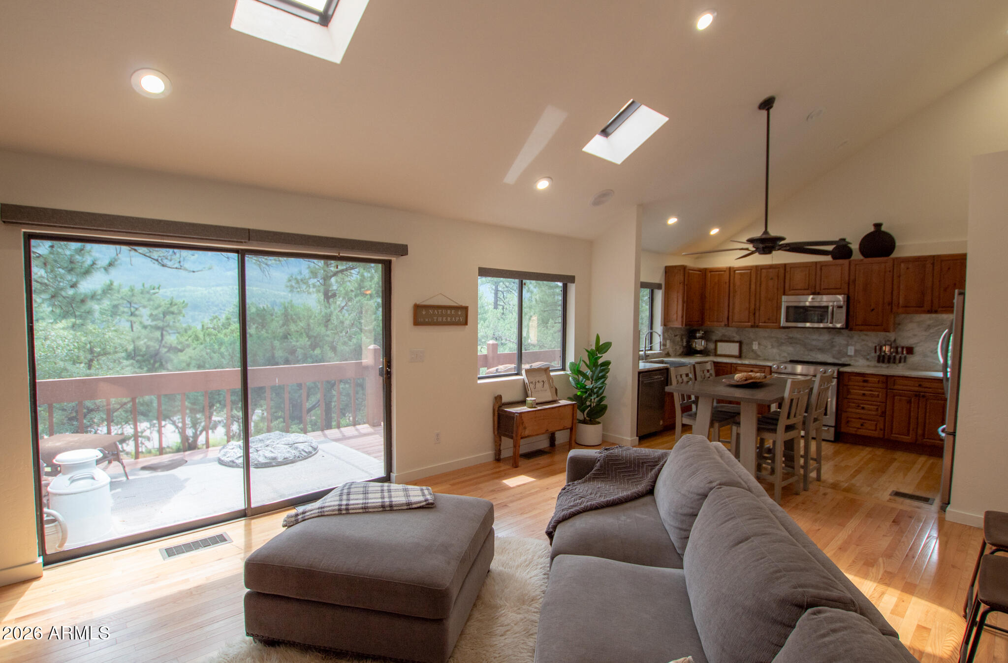 5120 N JUNIPER Loop