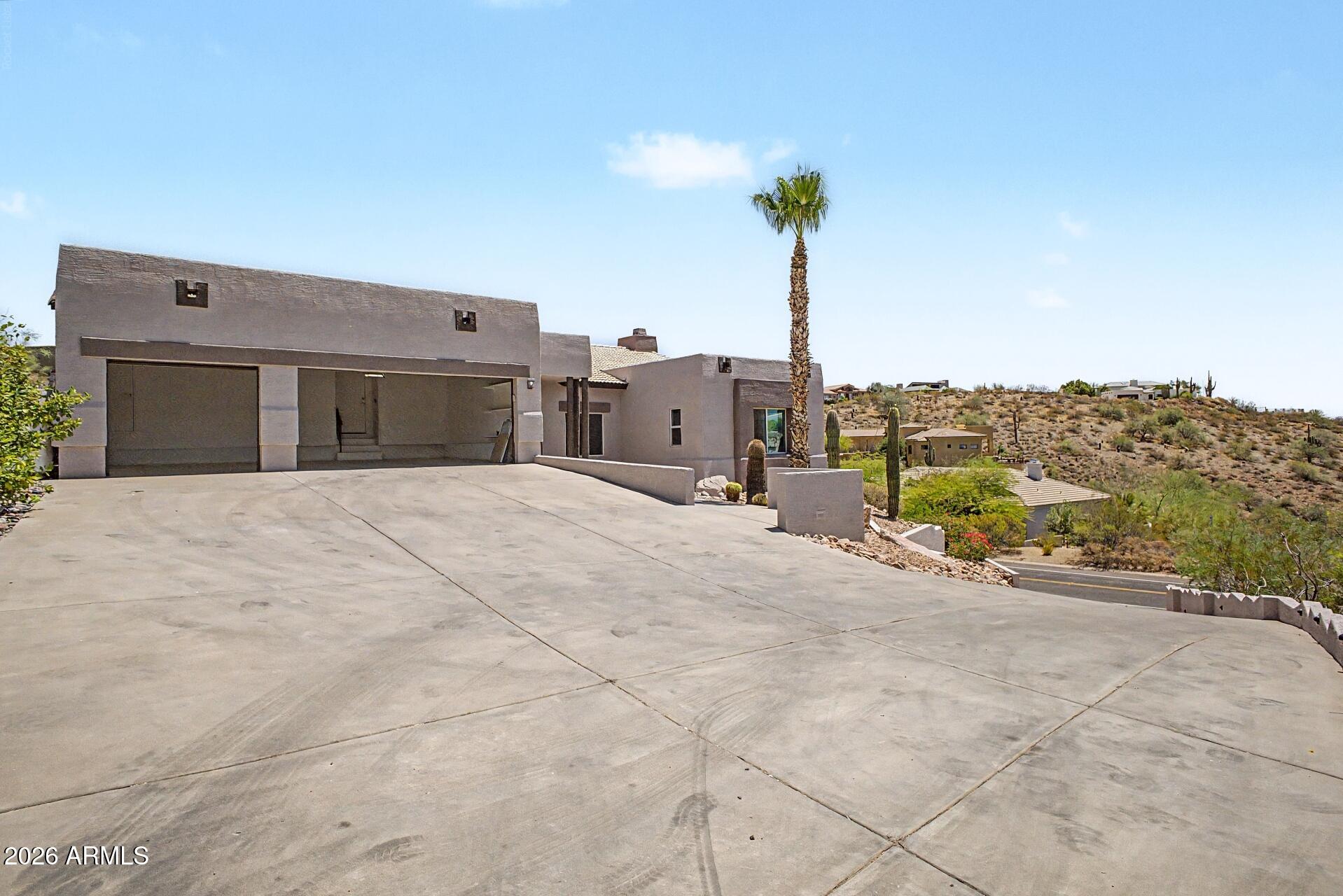 15832 N BOULDER Drive