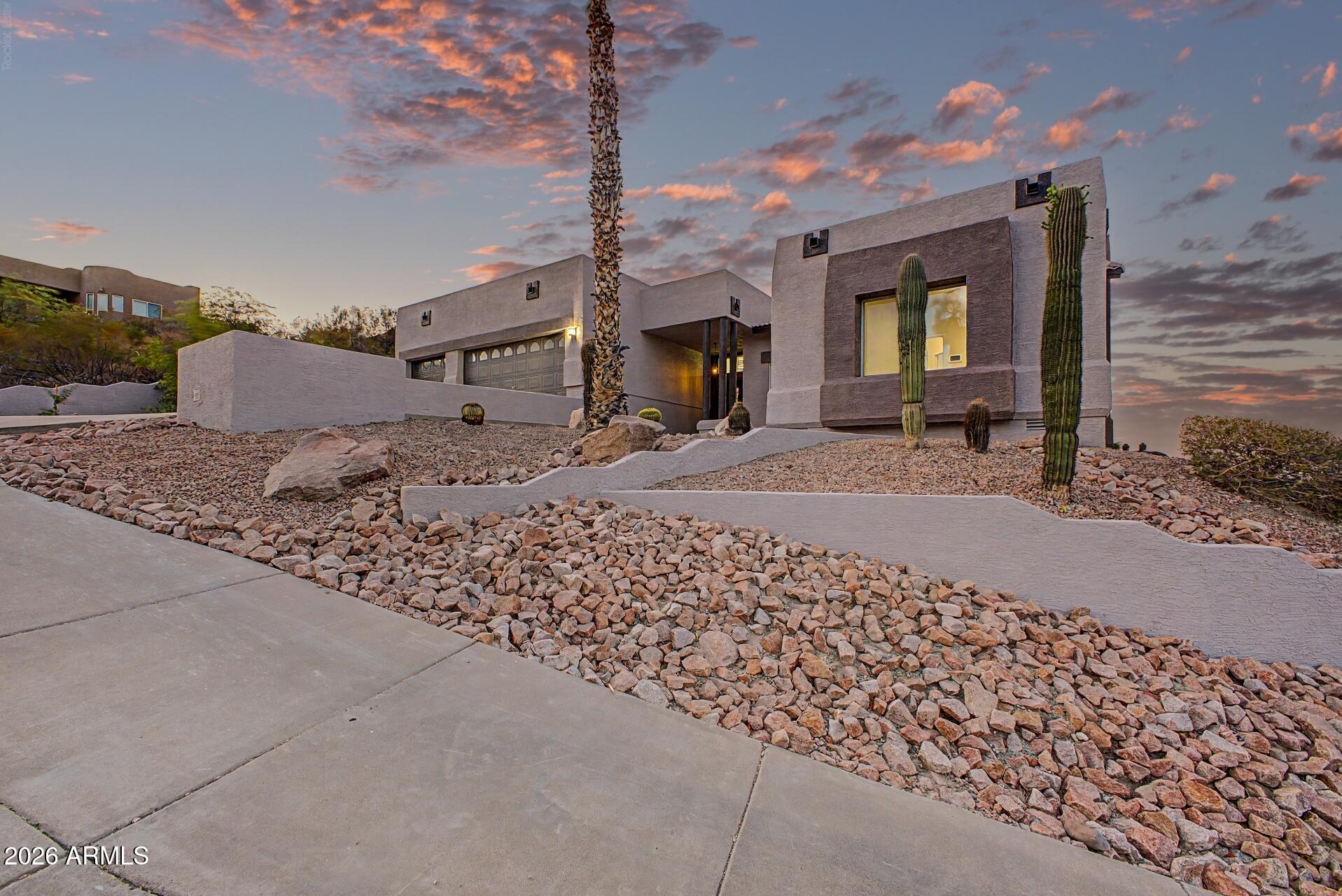15832 N BOULDER Drive