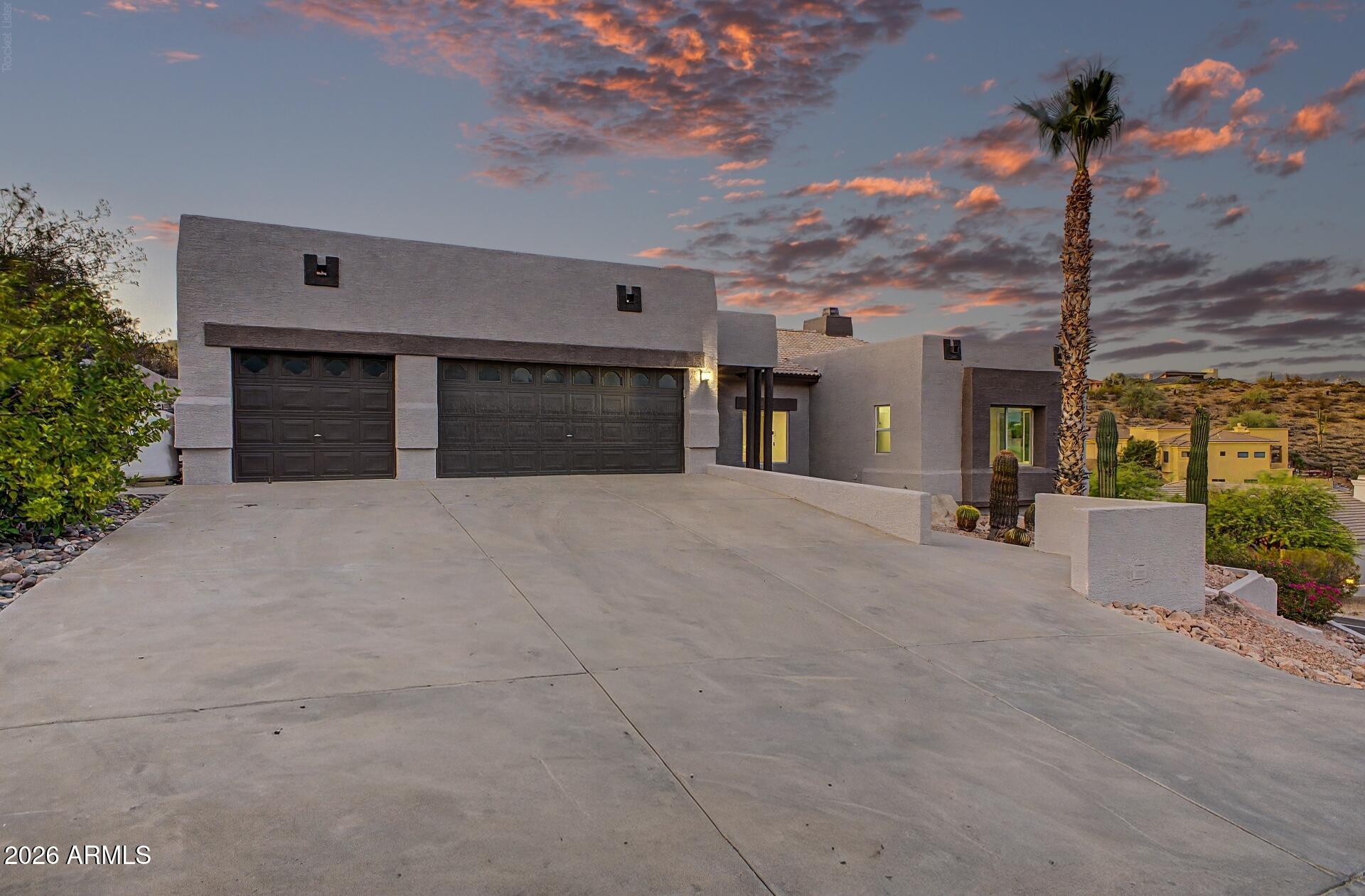 15832 N BOULDER Drive