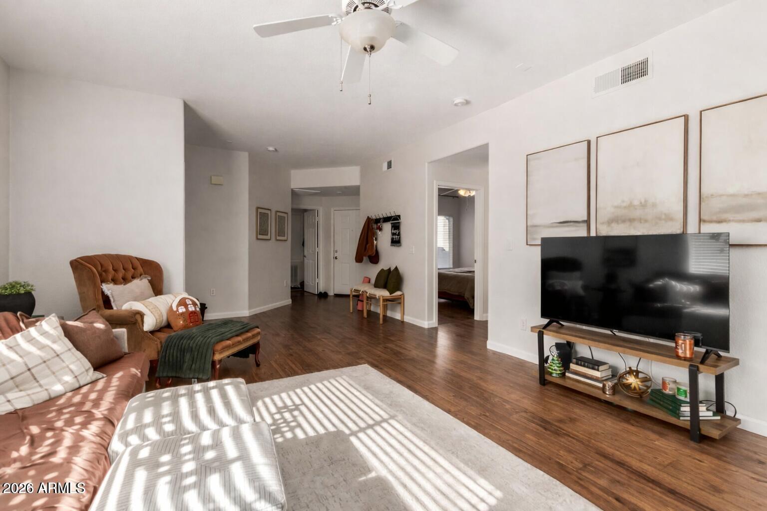 7401 W ARROWHEAD CLUBHOUSE Drive 2079