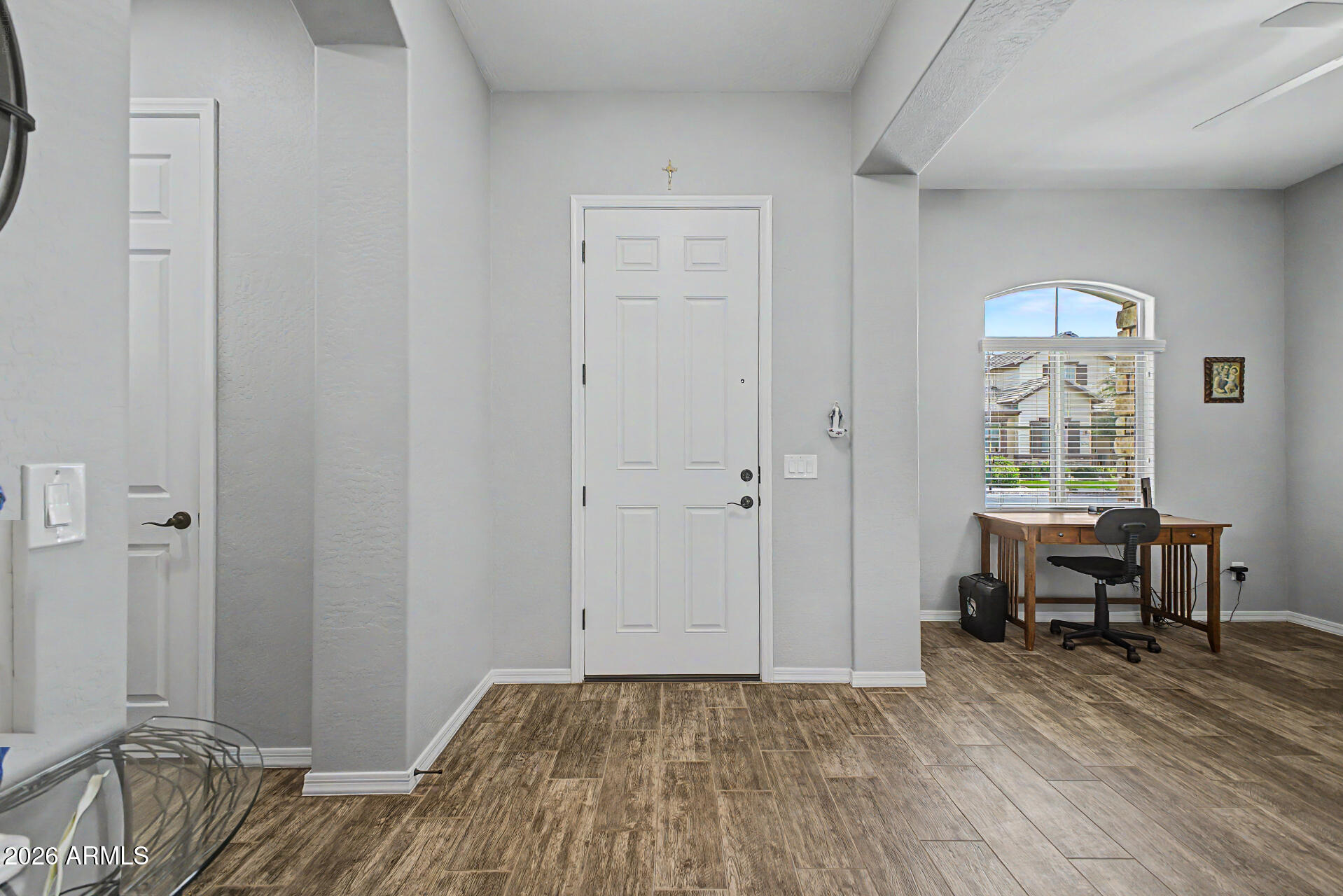 4397 E EVELYN Street