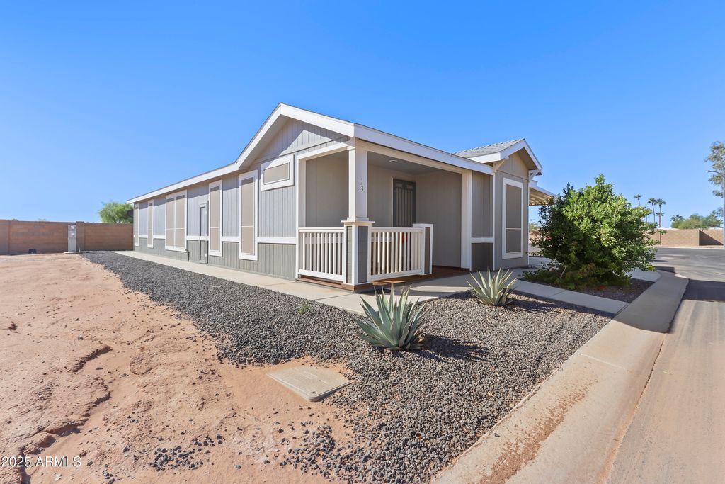 Photo of 312 E O&#39;Neil Drive, Casa Grande, AZ 85122 (MLS # 6947232)
