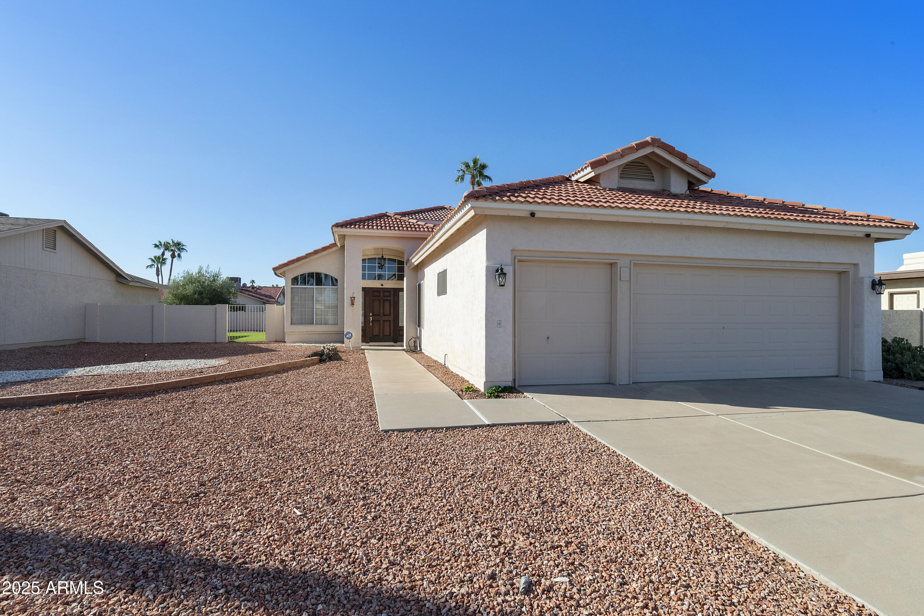 10409 E SILVERTREE Drive