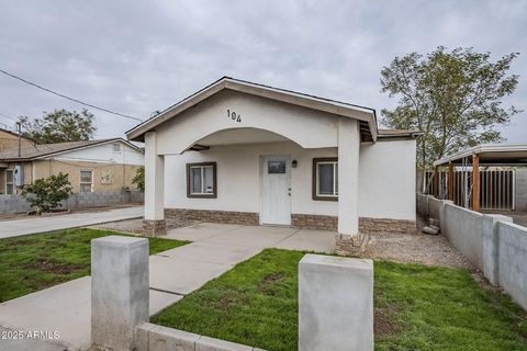 A home in Eloy