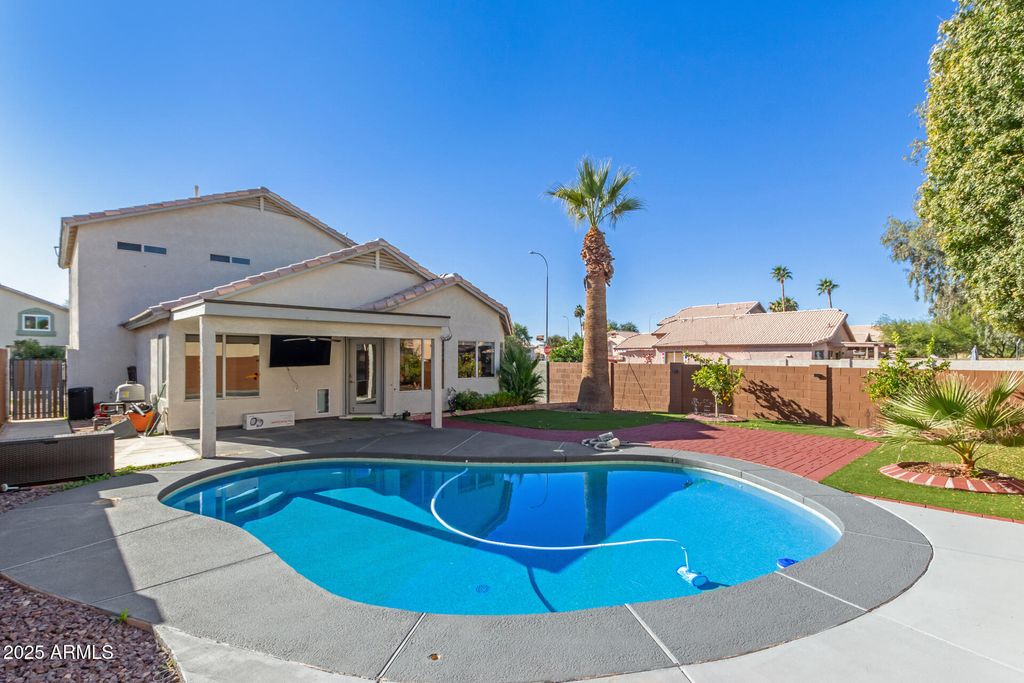 Photo of 838 E Elgin Street, Chandler, AZ 85225 (MLS # 6959016)
