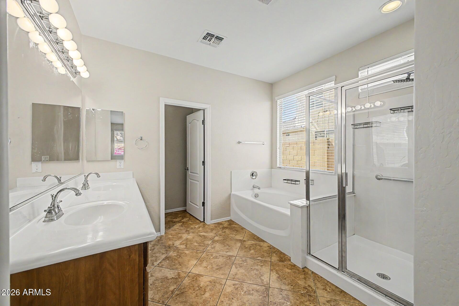 LAVEEN RANCH AMD - Residential