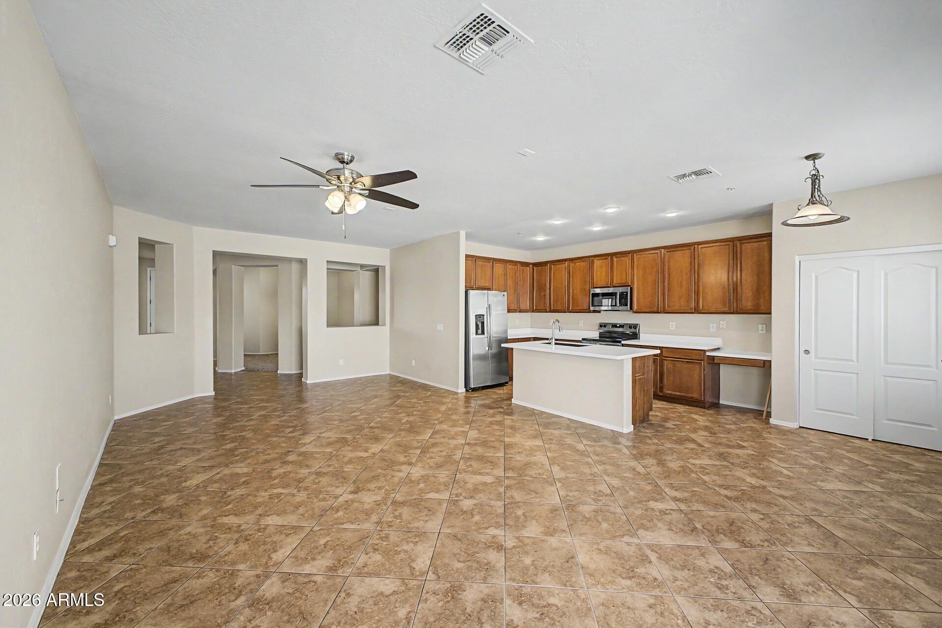 LAVEEN RANCH AMD - Residential
