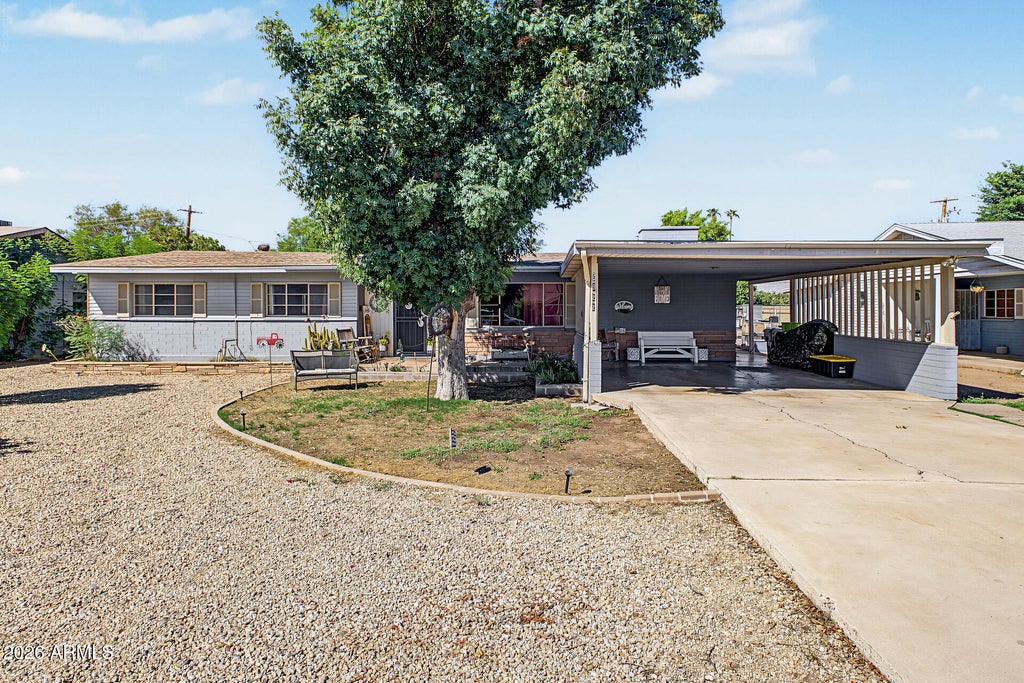 Photo of 5822 W Morten Avenue, Glendale, AZ 85301 (MLS # 7087130)