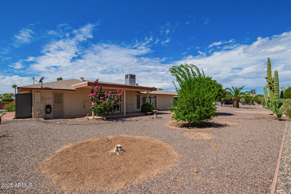 Photo of 18617 N Kiva Drive, Sun City, AZ 85373 (MLS # 6921893)