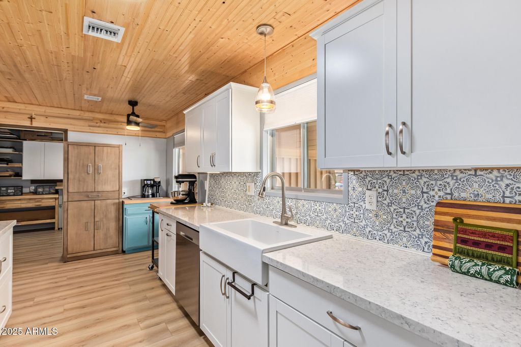 Photo of 18617 N Kiva Drive, Sun City, AZ 85373 (MLS # 6921893)