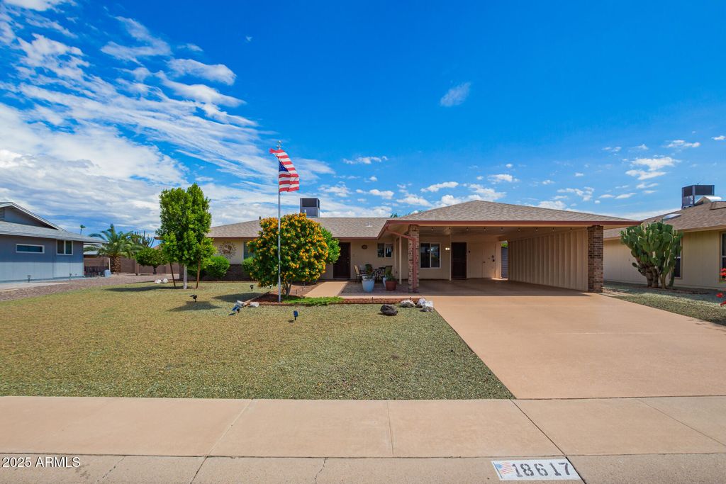 Photo of 18617 N Kiva Drive, Sun City, AZ 85373 (MLS # 6921893)