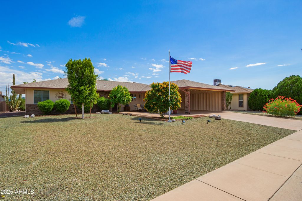 Photo of 18617 N Kiva Drive, Sun City, AZ 85373 (MLS # 6921893)