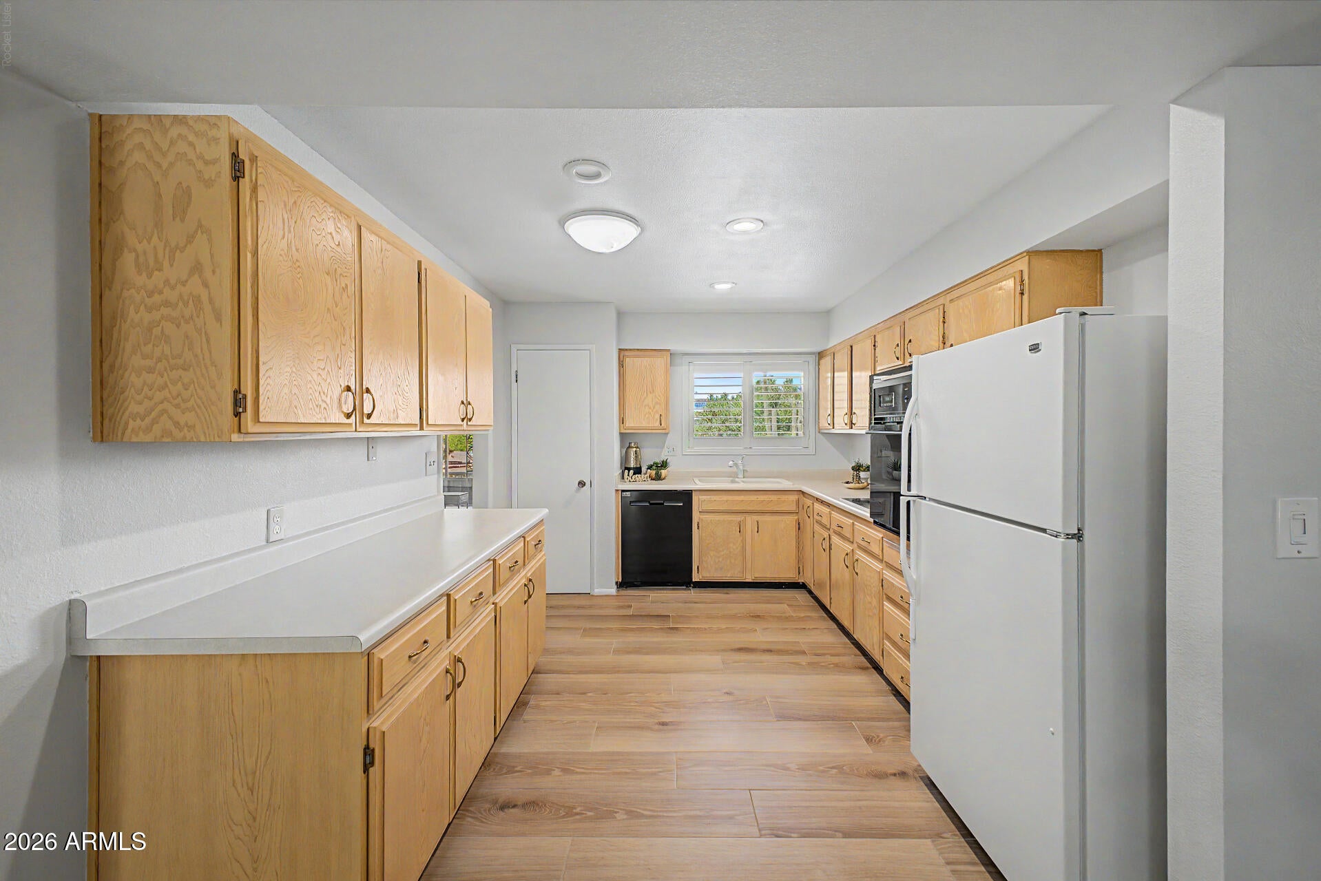 10310 W RIDGEVIEW Road