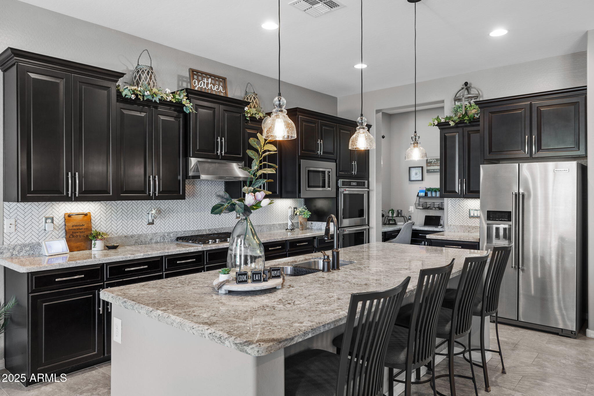 18504 W MONTEROSA Street