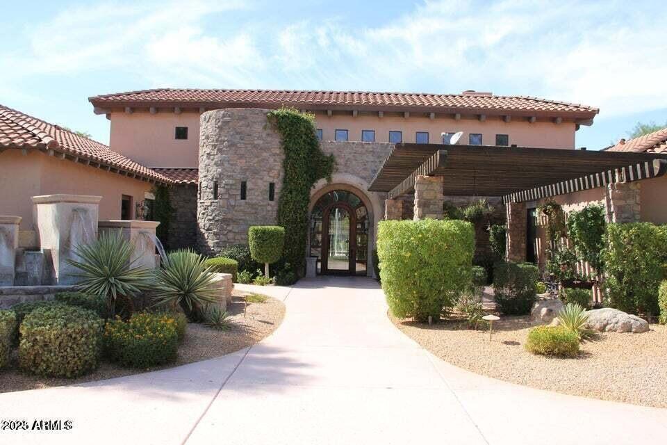 20660 N 40TH Street 2136