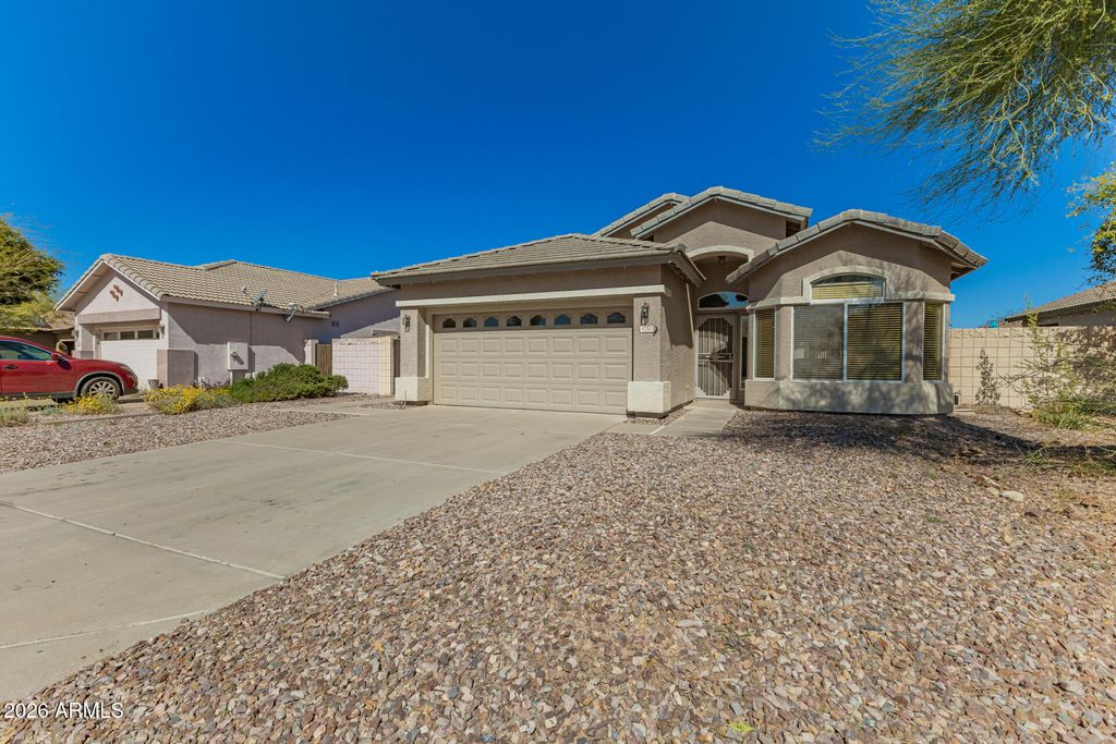 Photo of 3752 E Thunderheart Trail, Gilbert, AZ 85297 (MLS # 6992874)