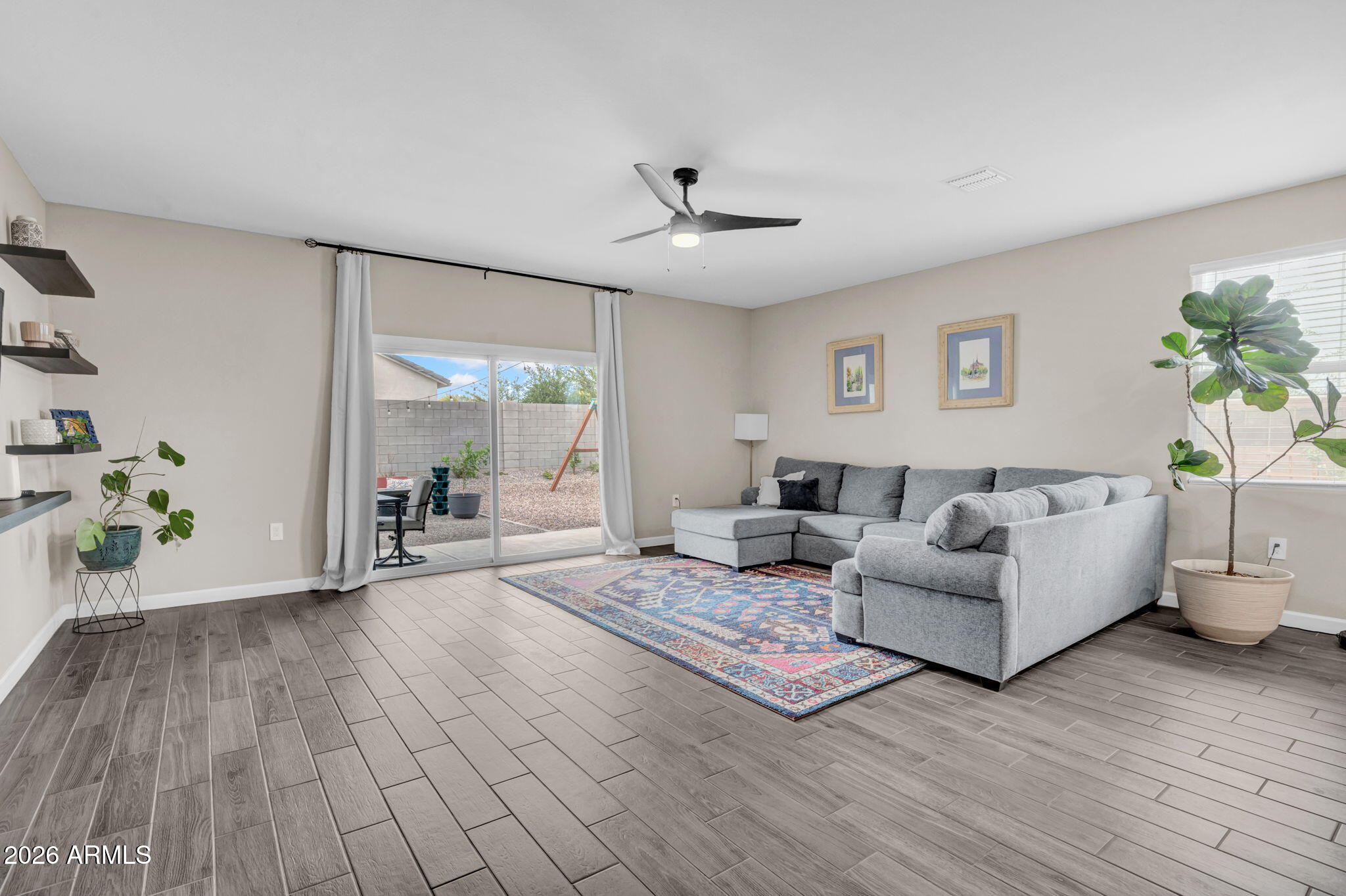 1228 W GLOUCESTER Road