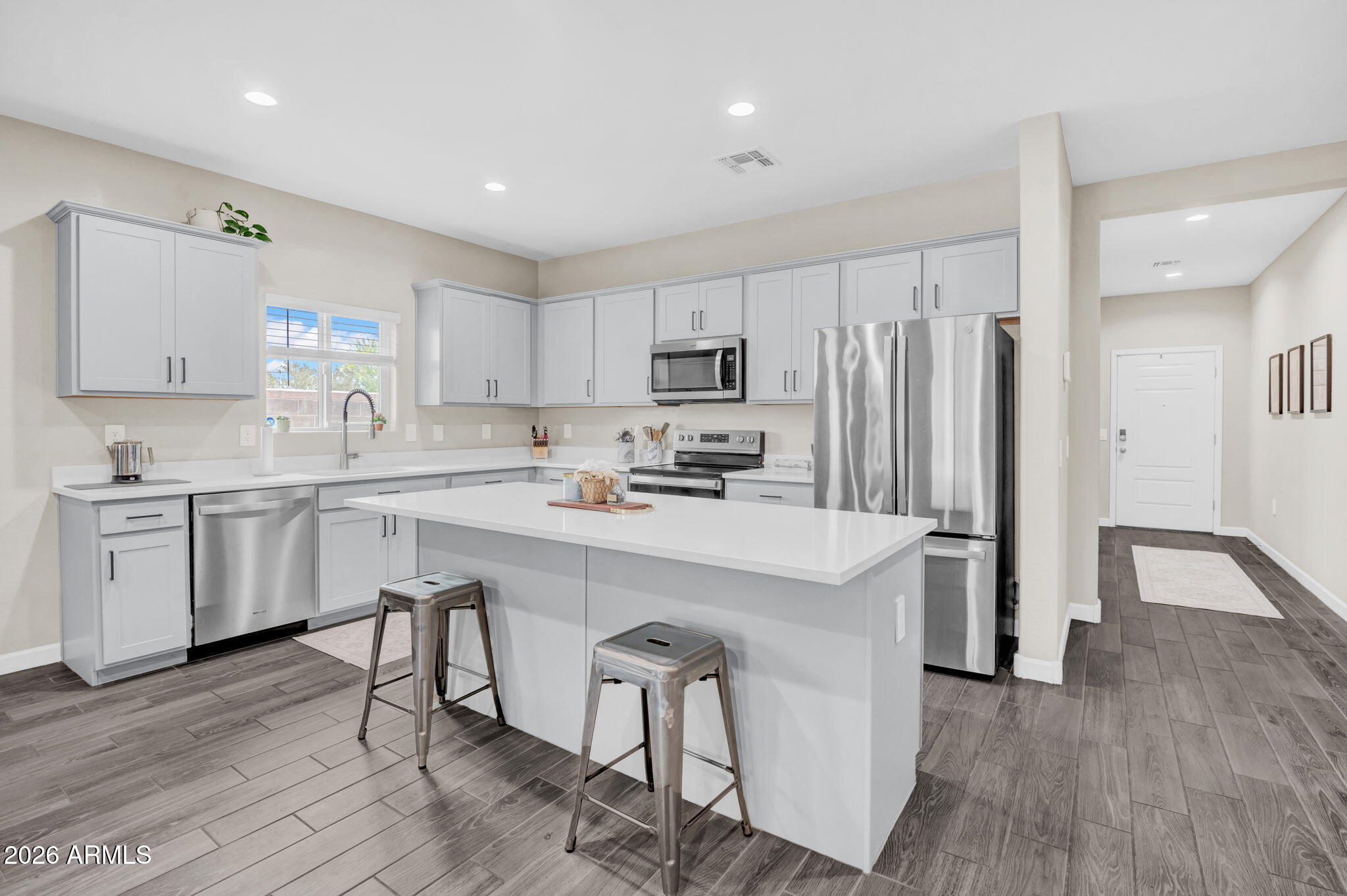 1228 W GLOUCESTER Road