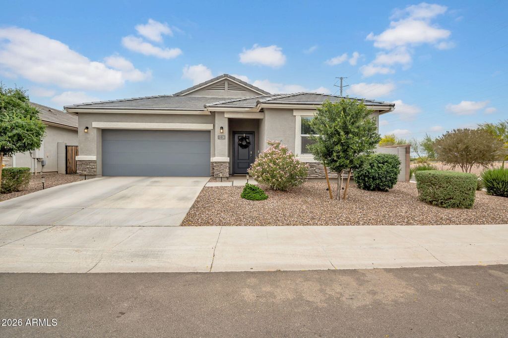 Photo of 1228 W Gloucester Road, San Tan Valley, AZ 85143 (MLS # 7011233)