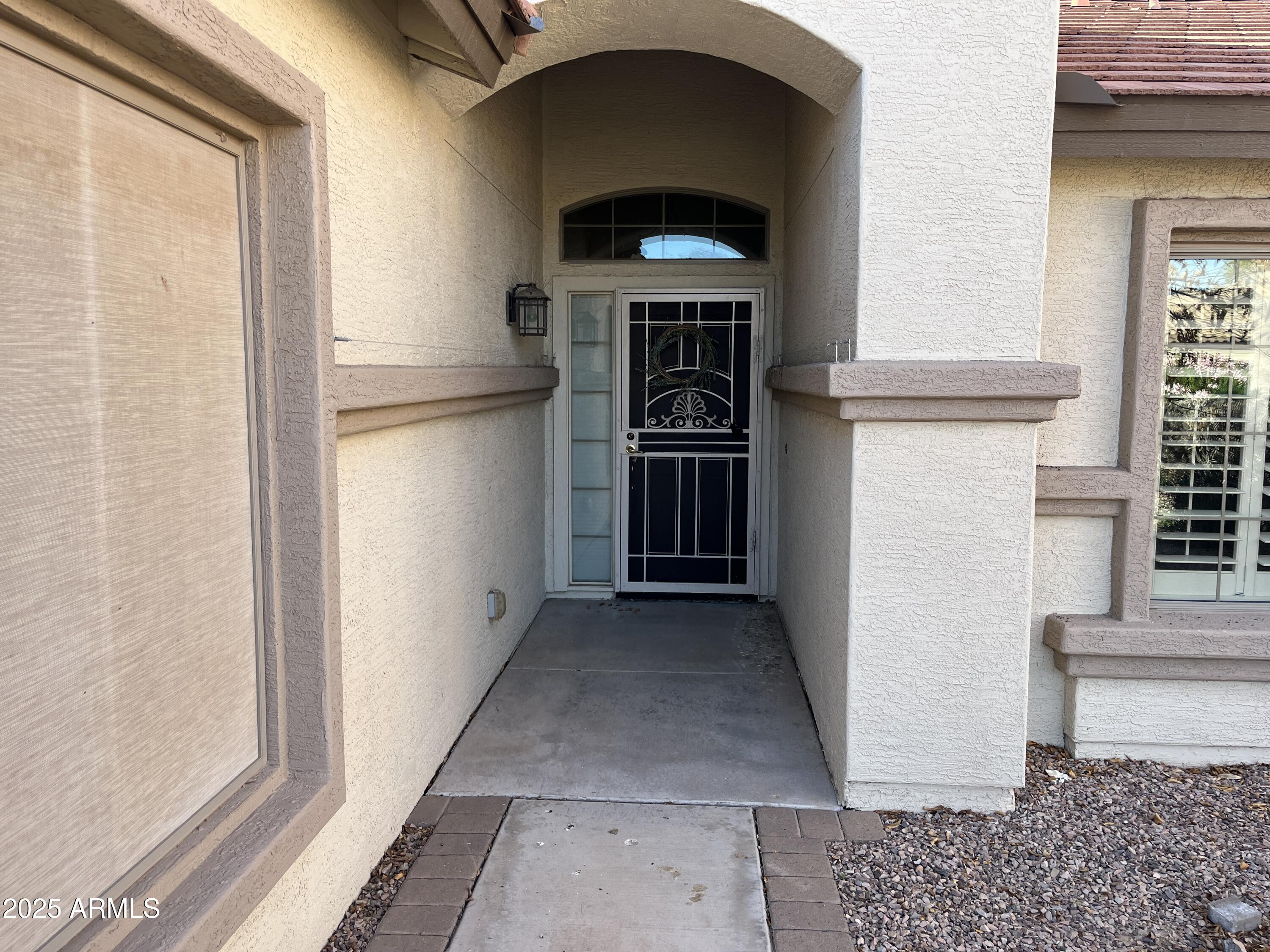 16157 W FAIRMOUNT Avenue