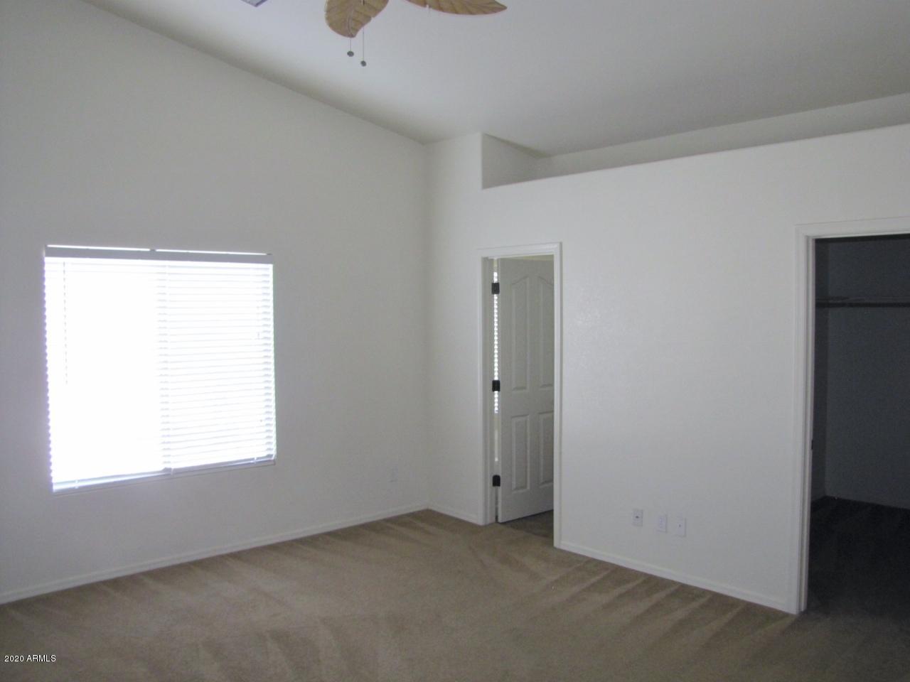 CANYON DE FLORES PHASE 2D - Residential Lease