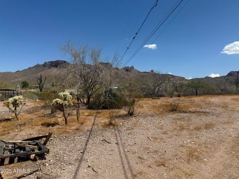 4653 N VALLEY Drive - Apache Junction AZ 85120