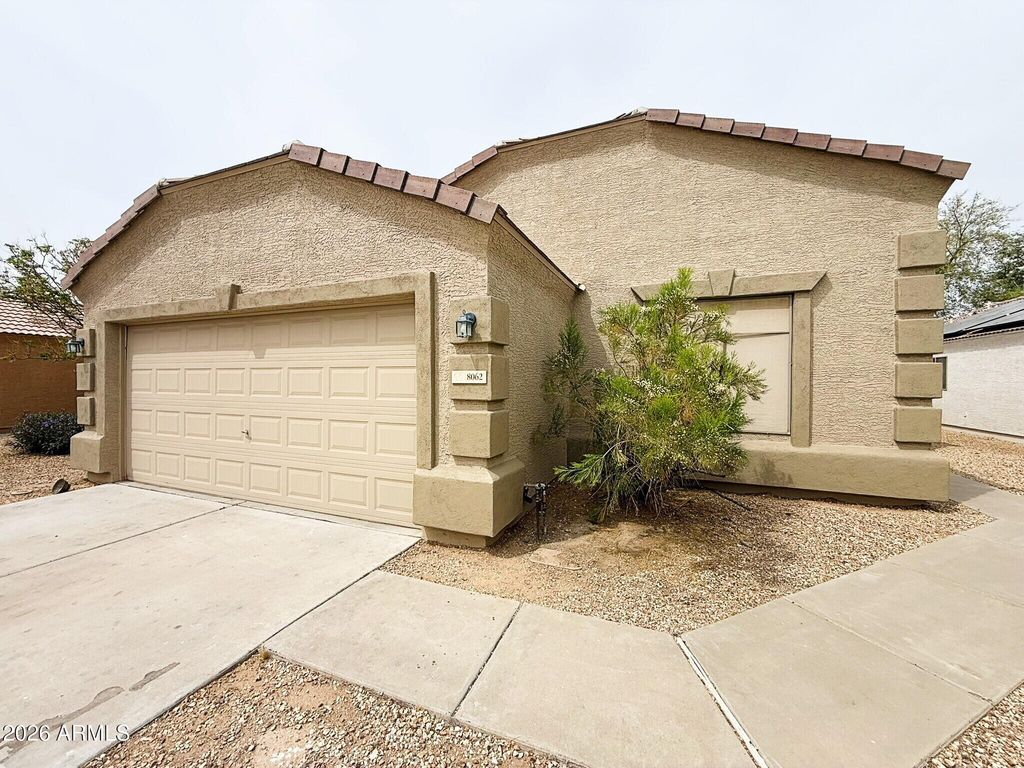 Photo of 8062 N 109th Drive, Peoria, AZ 85345 (MLS # 7025969)
