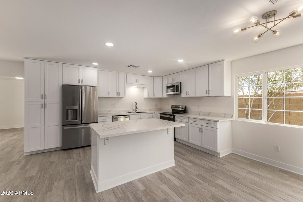 Photo of 7103 W Vogel Avenue, Peoria, AZ 85345 (MLS # 6991899)