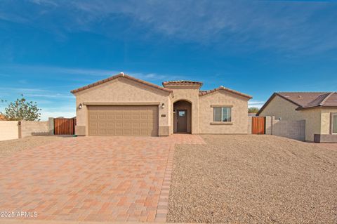 A home in Arizona City