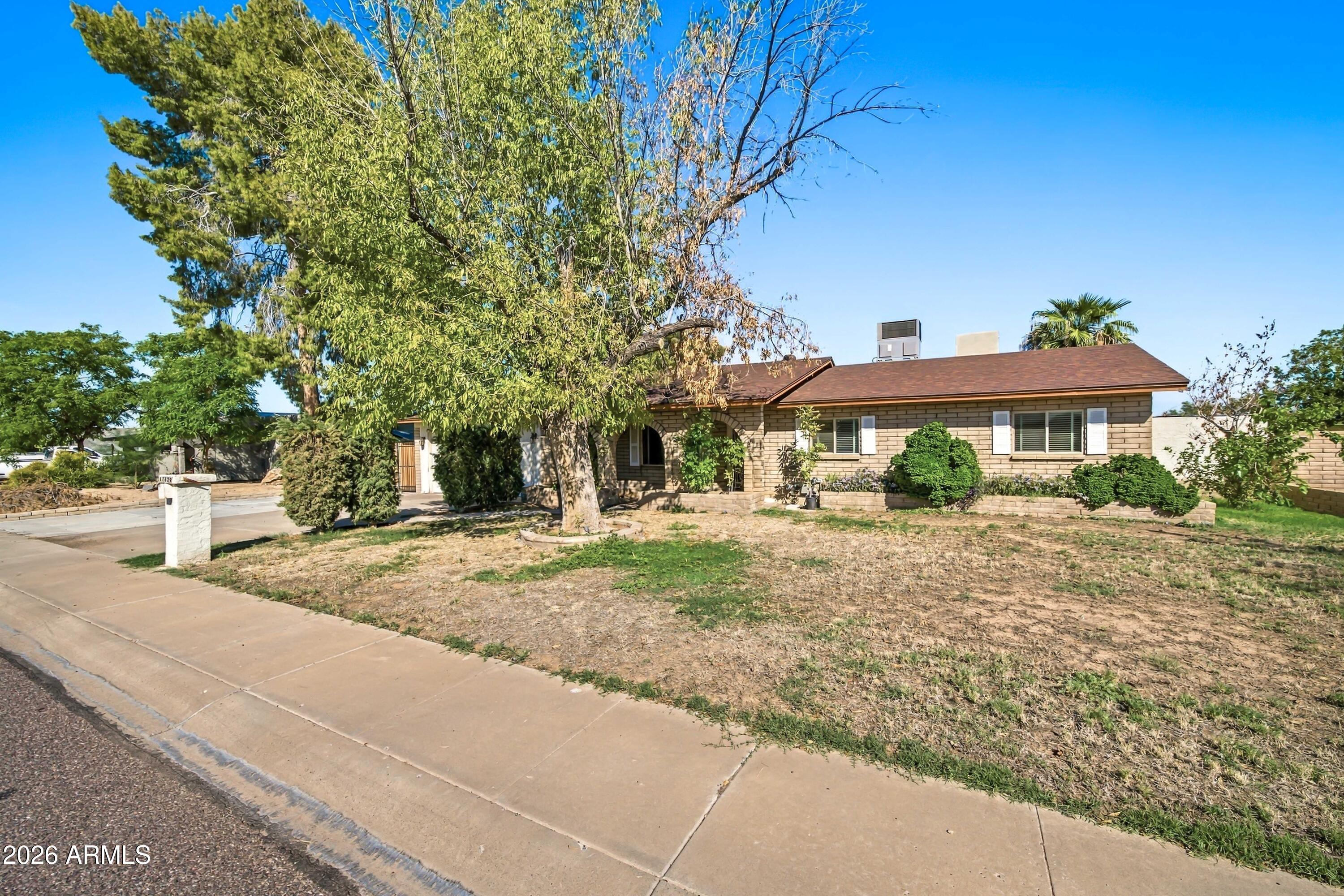 12629 N 28TH Way