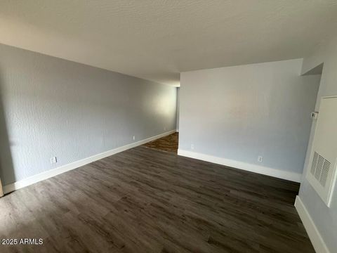 2537 W GEORGIA Avenue 3 Phoenix AZ 85017