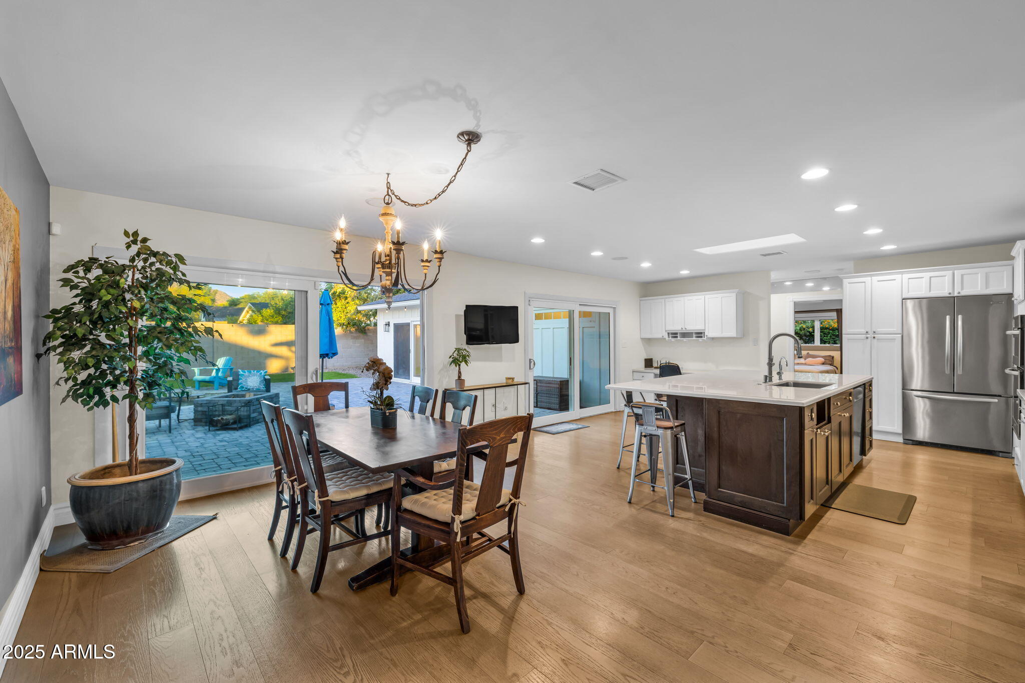 5316 E CALLE REDONDA Street