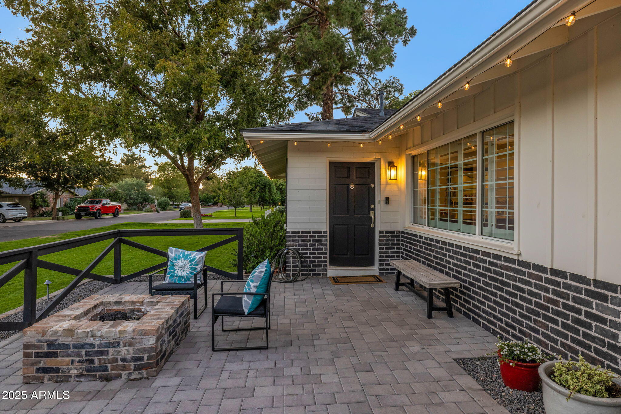 5316 E CALLE REDONDA Street