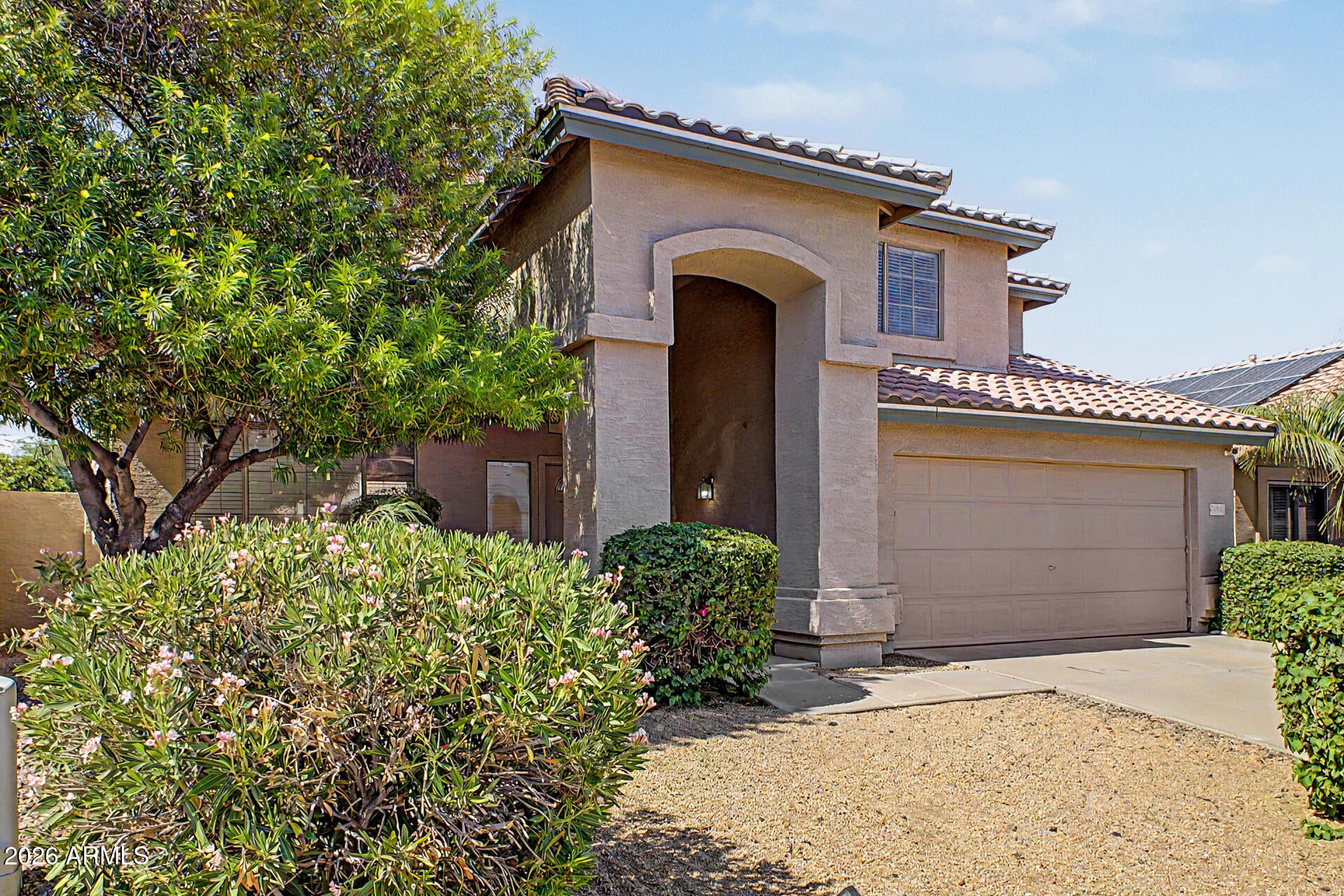4432 E MEADOW Drive