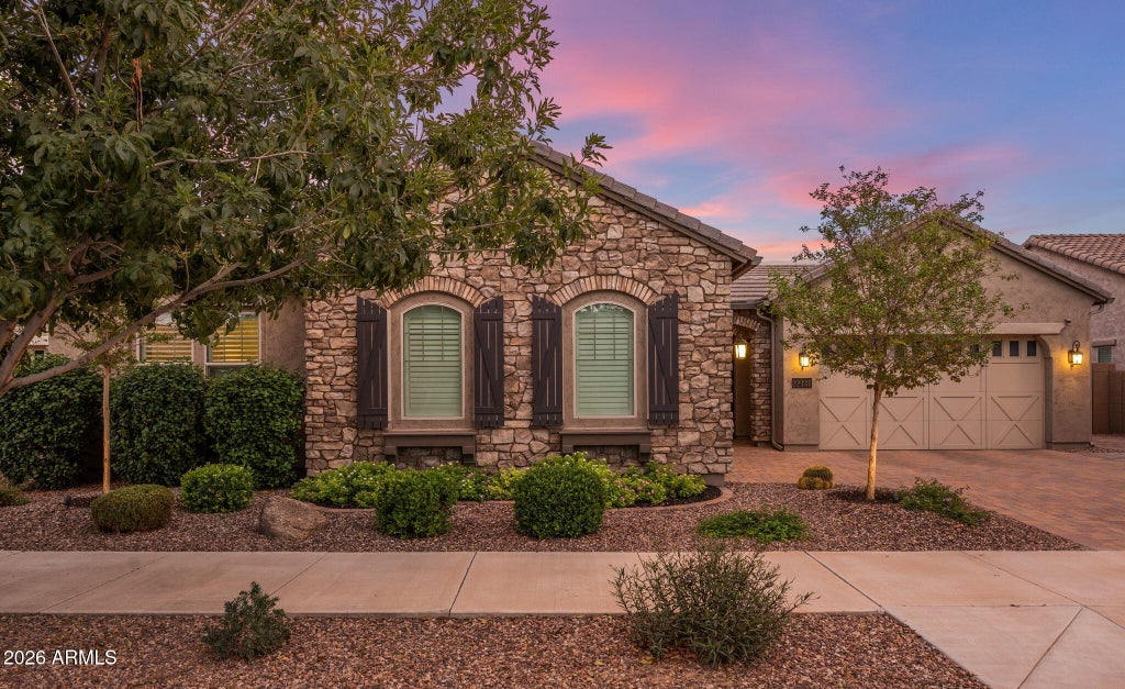 Photo of 22331 E Russet Road, Queen Creek, AZ 85142 (MLS # 7082509)