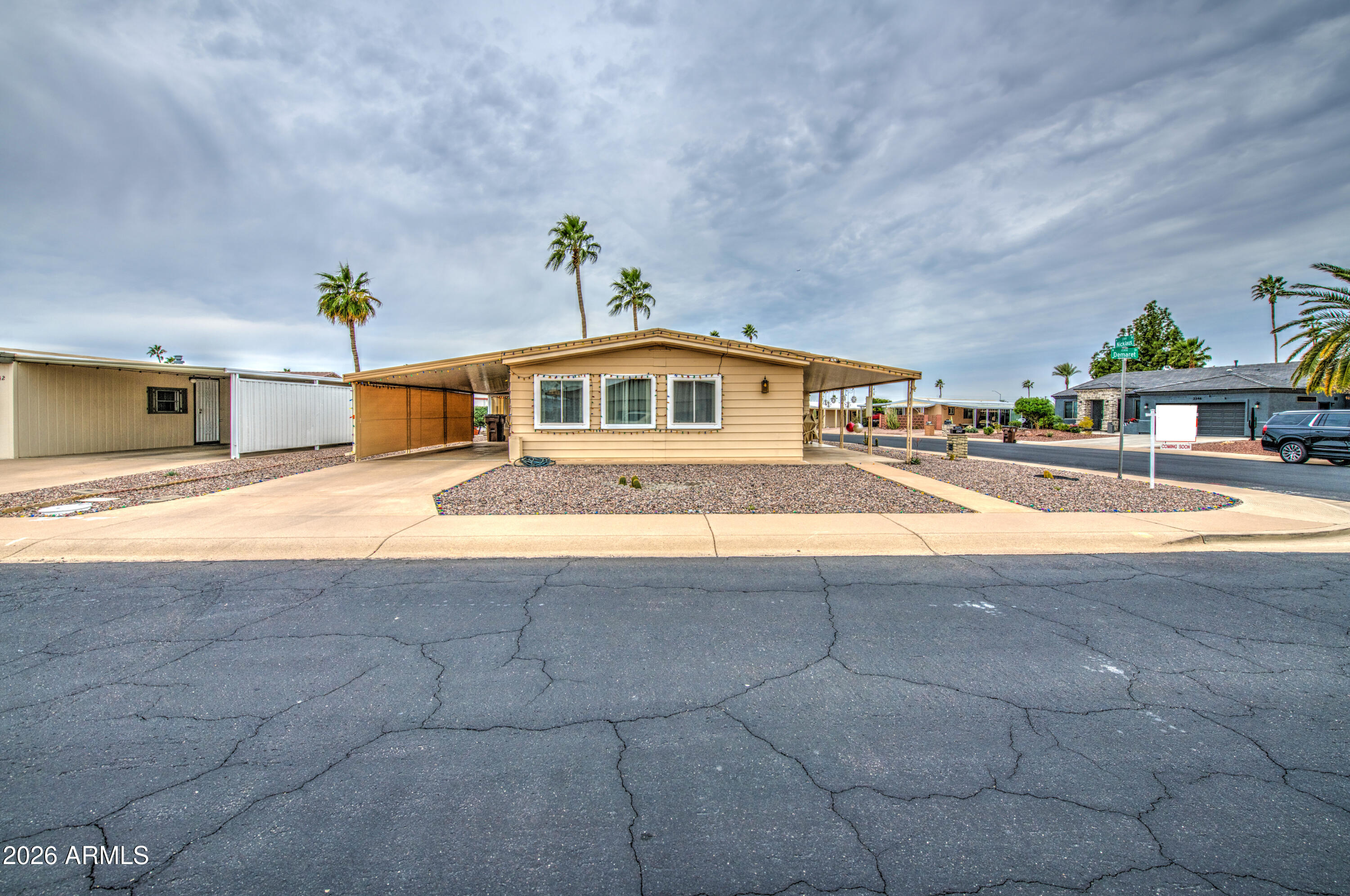 2347 N NICKLAUS Drive N