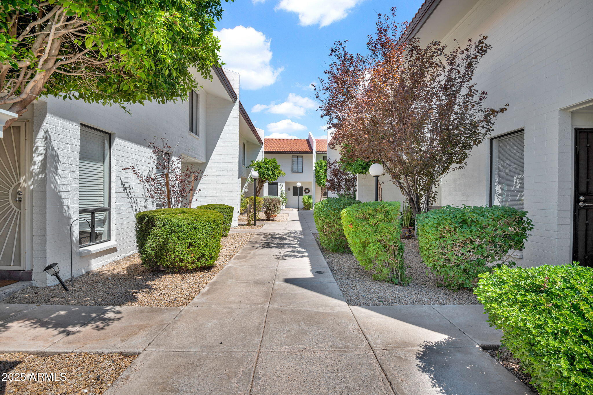 5315 N 18TH Street 9