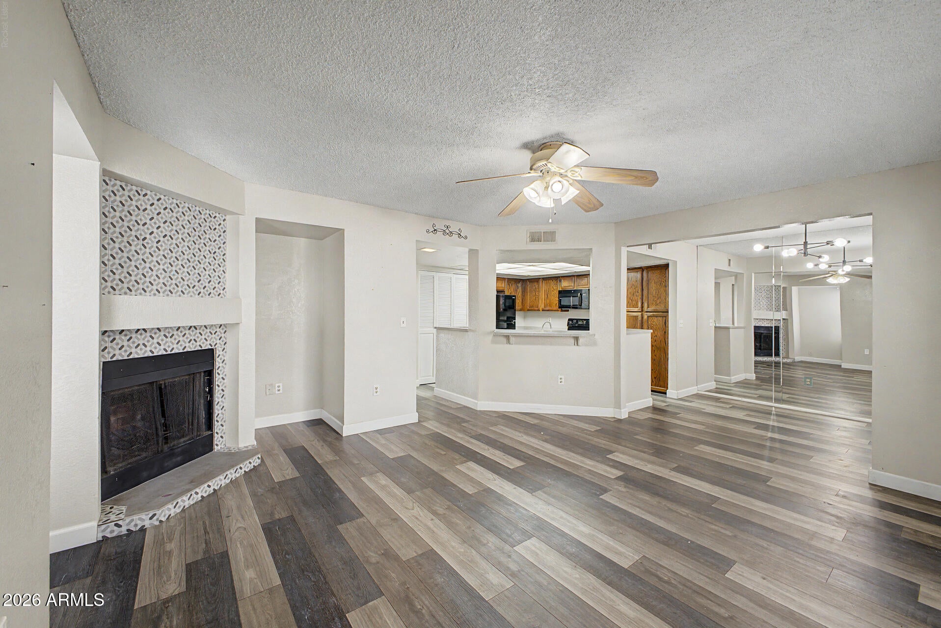 1331 W BASELINE Road 218