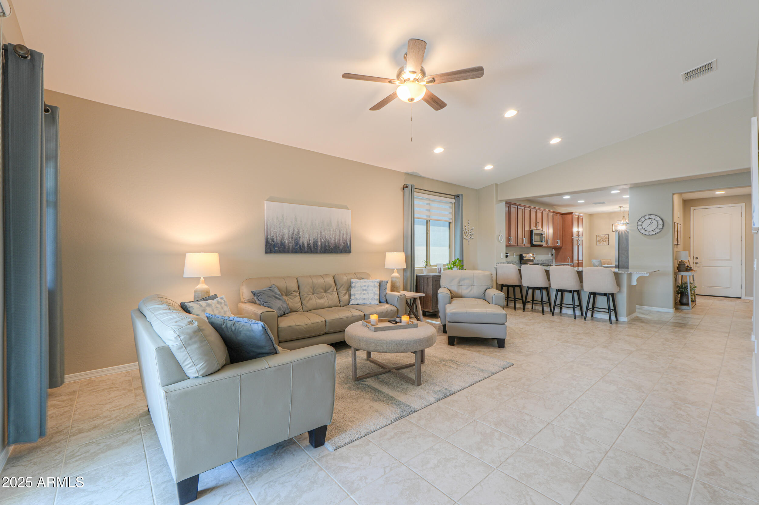 5921 S DEL RANCHO --