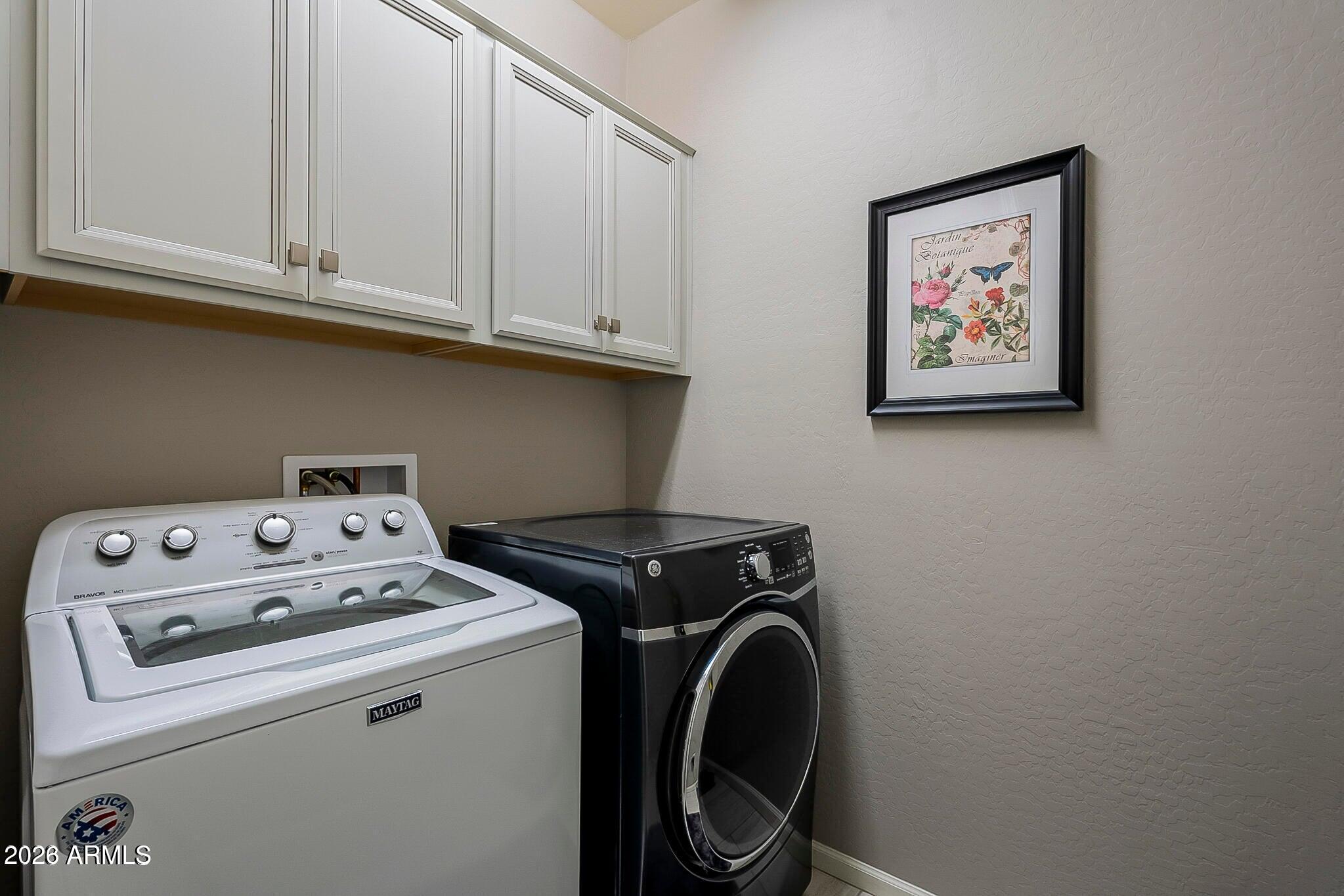 2477 W MARKET Place 11