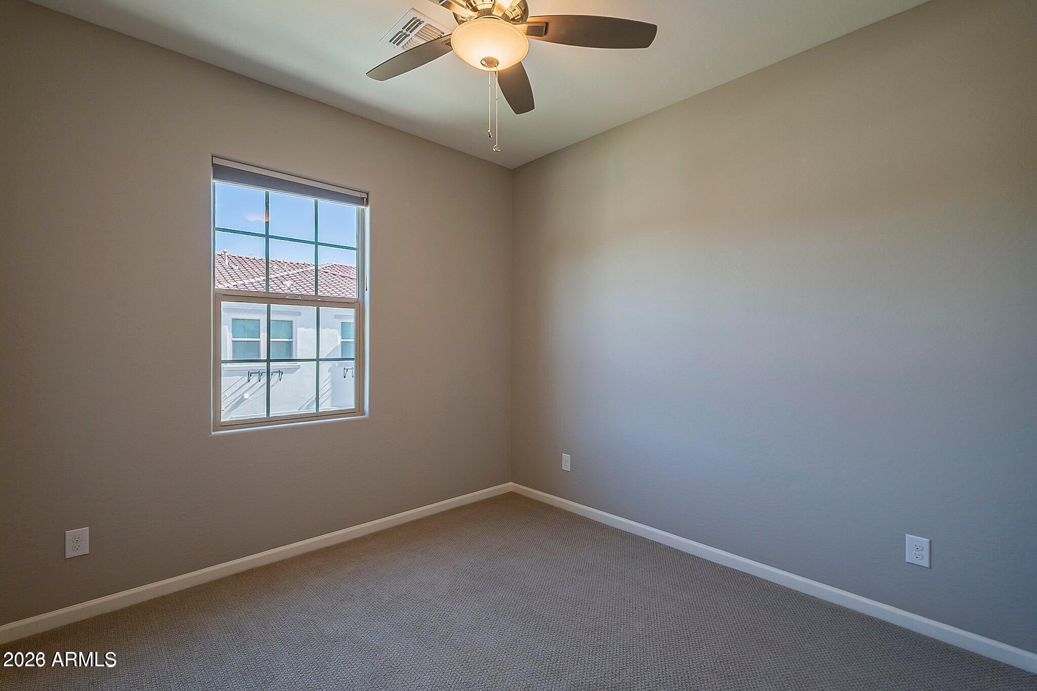 2477 W MARKET Place 11