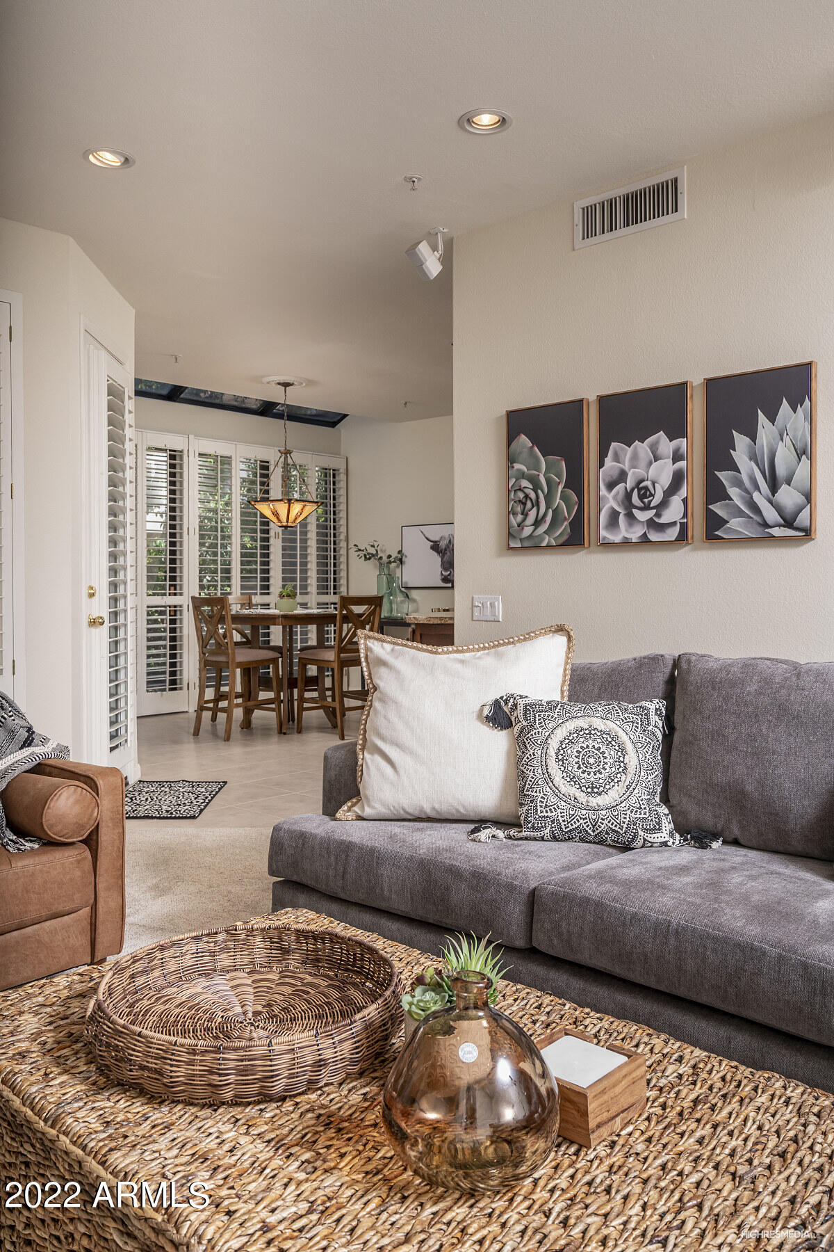 7400 E GAINEY CLUB Drive 114